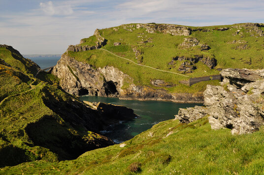 Escarpment on Barras Nose