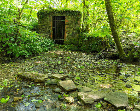 Hydraulic Ram building near Bephillick