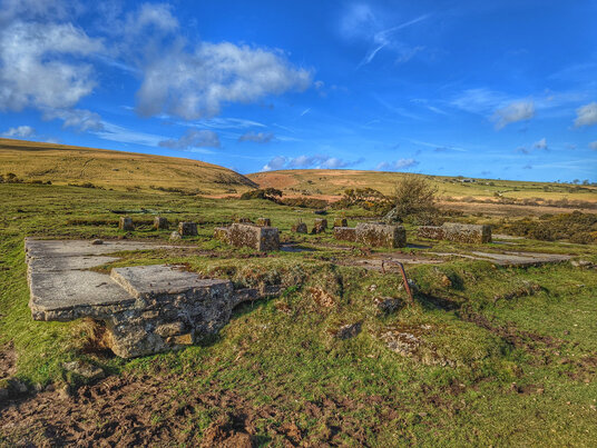 Remains of mineral processing mill near Bowithick