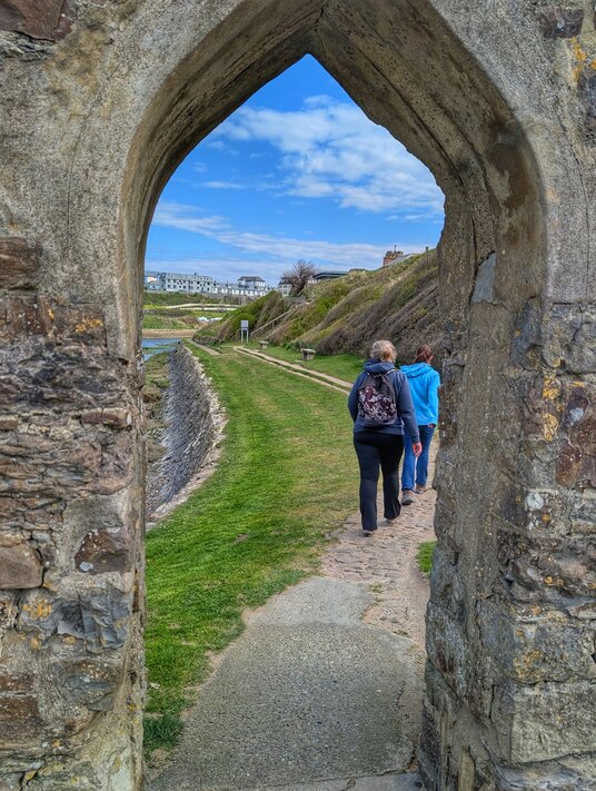 Path to Bude Castle