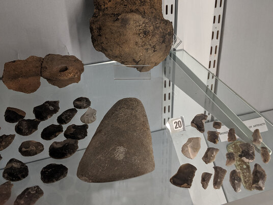 Flint scrapers found at Carn Brea