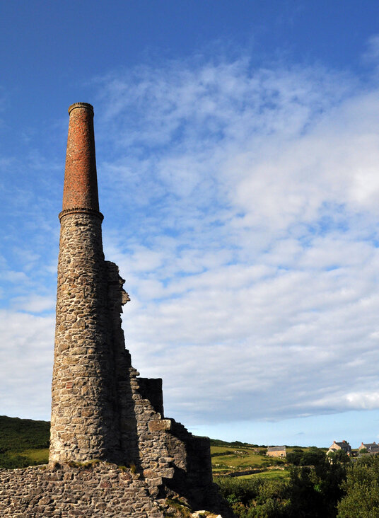 Chimney at Carn Galver mine