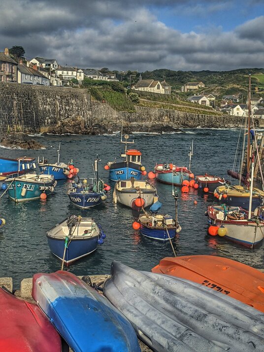 Coverack harbour