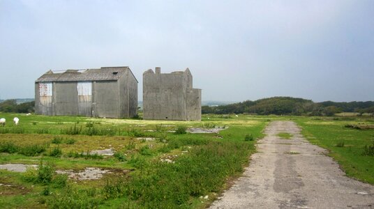 Bomber training building