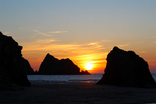 Holywell Bay