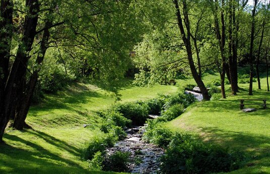 Jeffrey's Pit picnic area