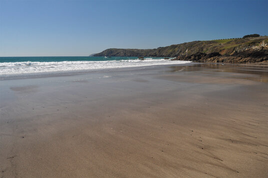 The western beach at Kennack Sands