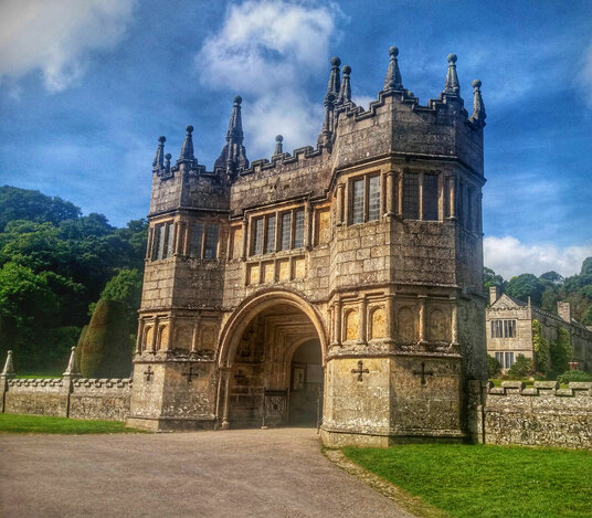 Lanhydrock gatehouse