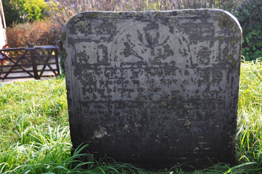 Gravestone in Lansallos churchyard
