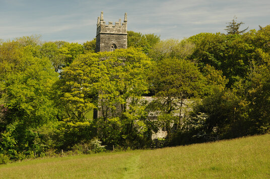 Footpath to Lesnewth church