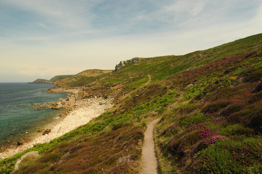 Coast path to Nanquidno