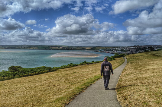 Path leading to Padstow town from the War Memorial