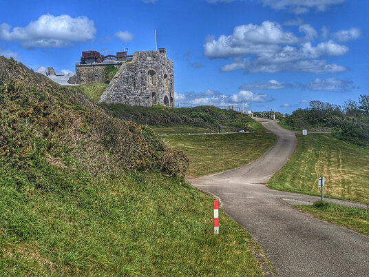 Track to Tregantle Fort