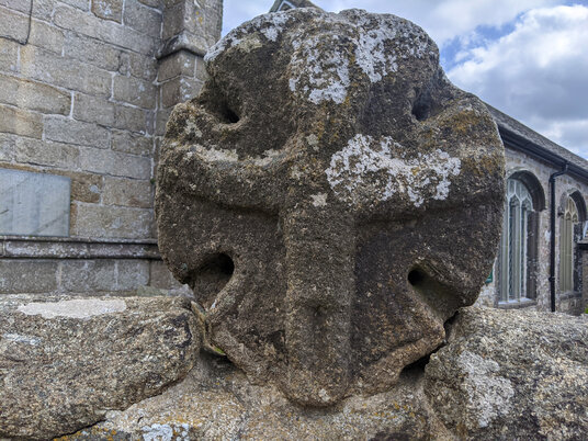 Cross at Paul Church