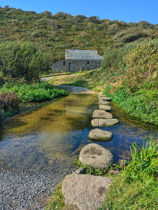 Stepping stones at Penberth Cove