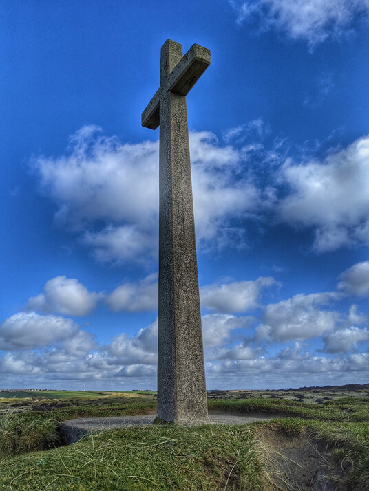 Cross on the dunes