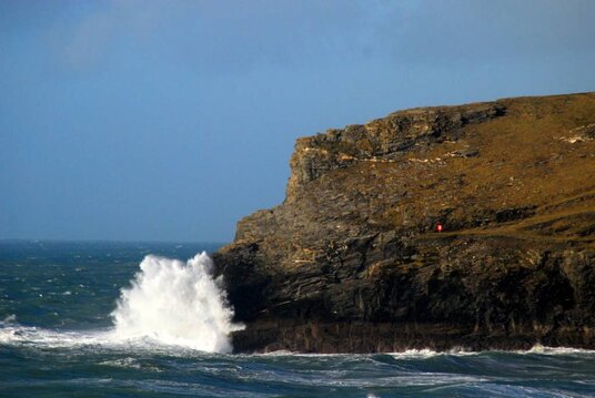 Waves breaking into Penhallic Point