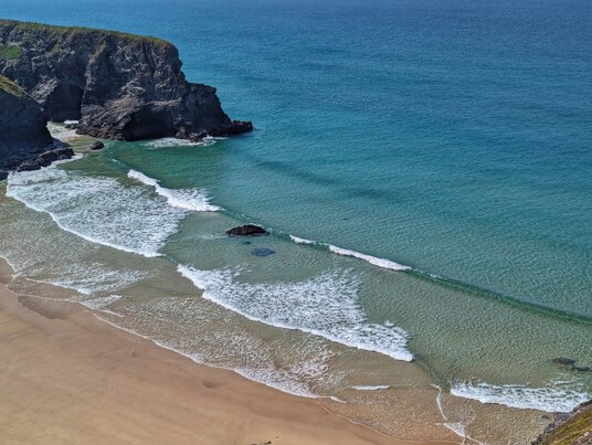 Waves at Pentire Steps