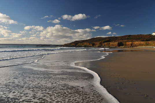 Perranuthnoe beach looking West