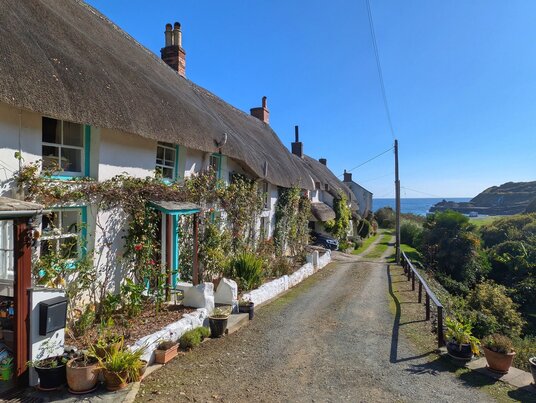 Cottages at Porthoustock