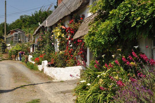 Cottages at Porthoustock
