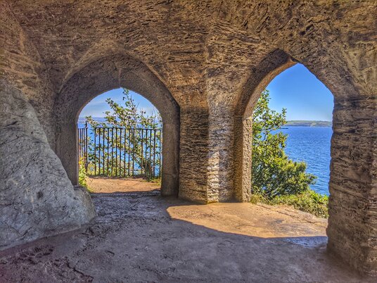 Queen Adelaide's Chapel