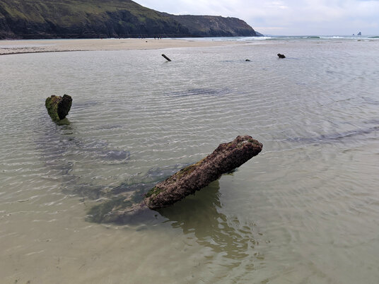 The wreck of the Seine