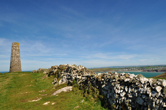 Path to the Pepper Pot