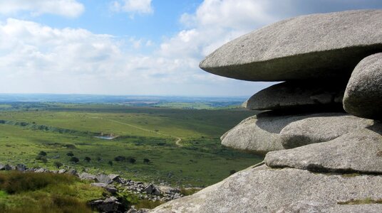 View across the granite stacks on Stowe's Hill