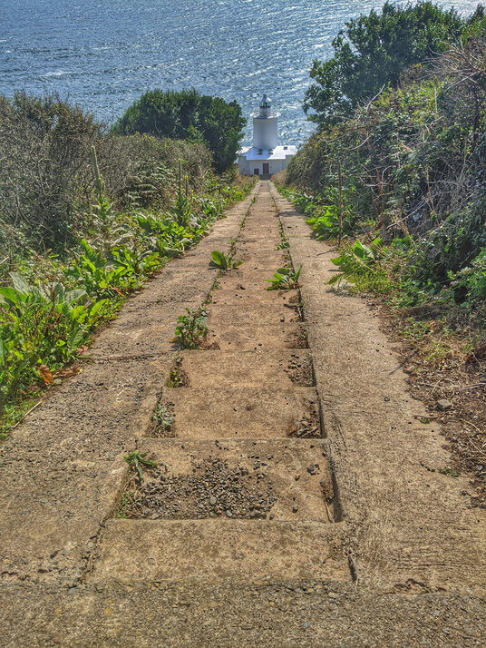 Path to the Tater du lighthouse