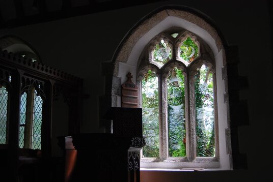 Window dedicated to Thomas Hardy in St Juliot church
