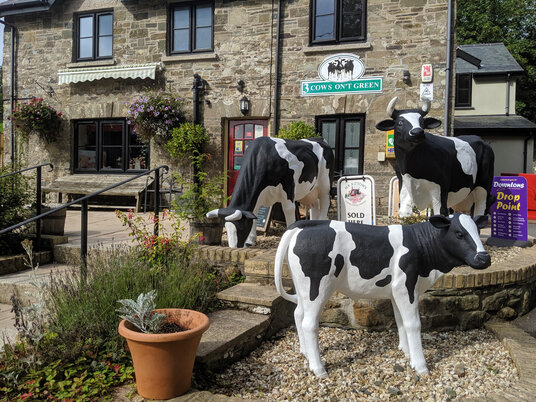 Polyphant village stores