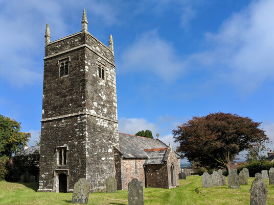Tresmeer church