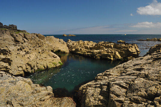 Rocky lagoon at Treveal Cove