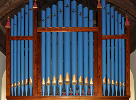 Organ in Veryan Church