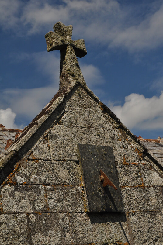 Sundial on Withiel church